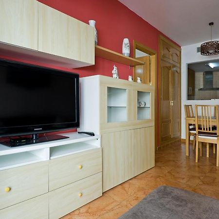 Relaxing Beach Apartment In Fuengirola Parking 外观 照片